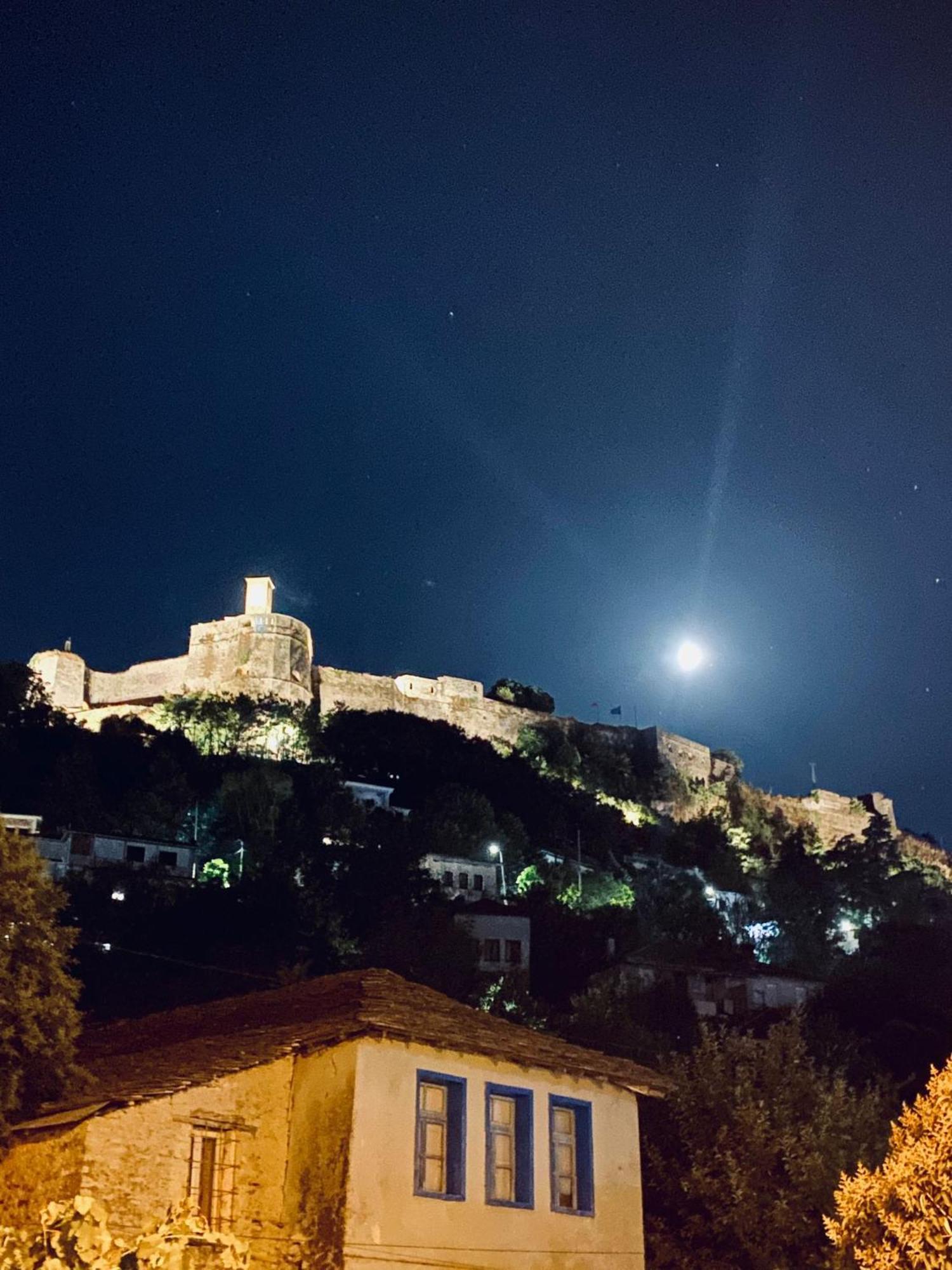 Dai * Gjirokastër